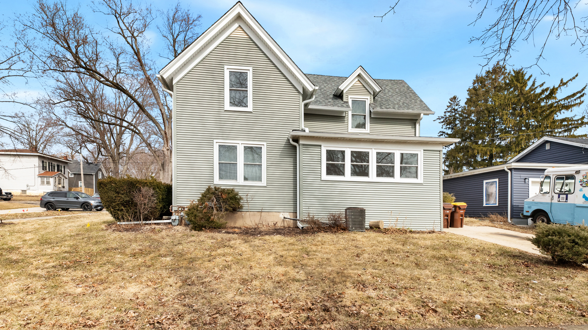 600 Dewey Street, Harvard, IL 60033