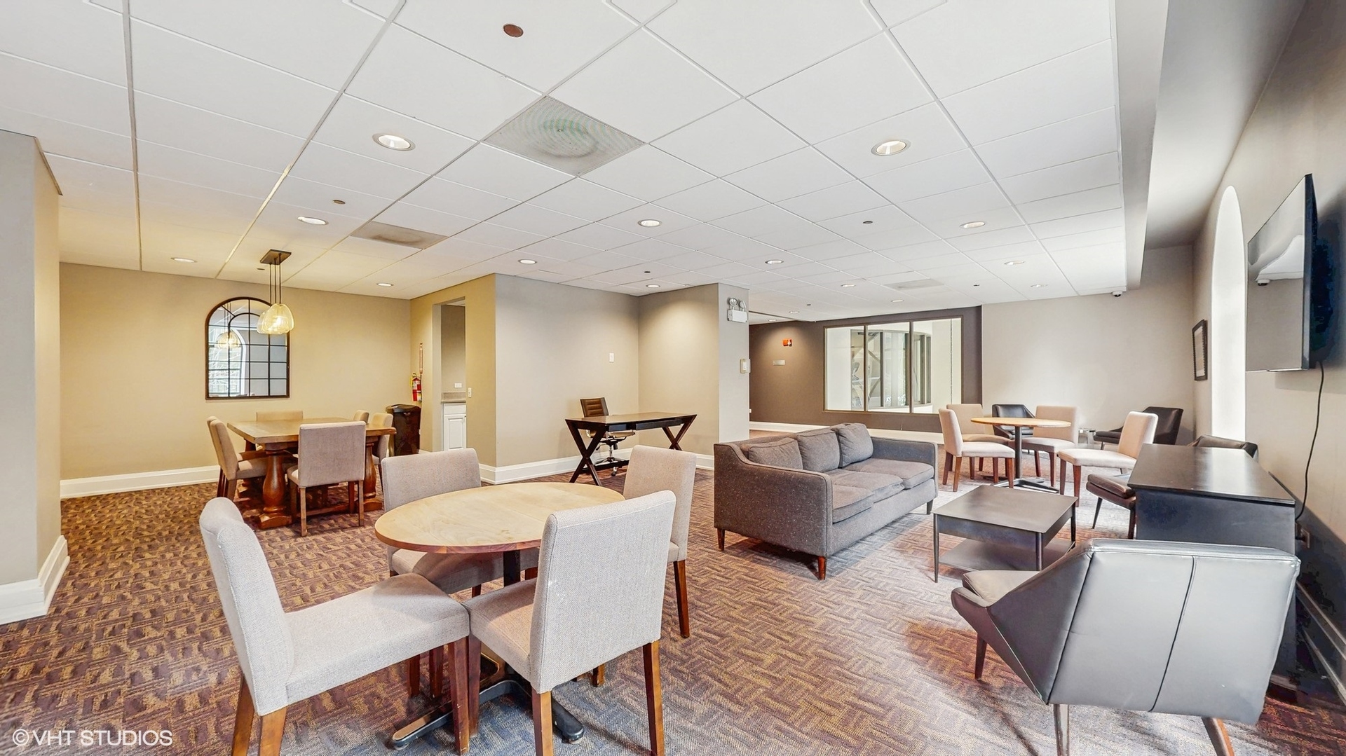 630 N State Street #2403, Chicago, IL 60654