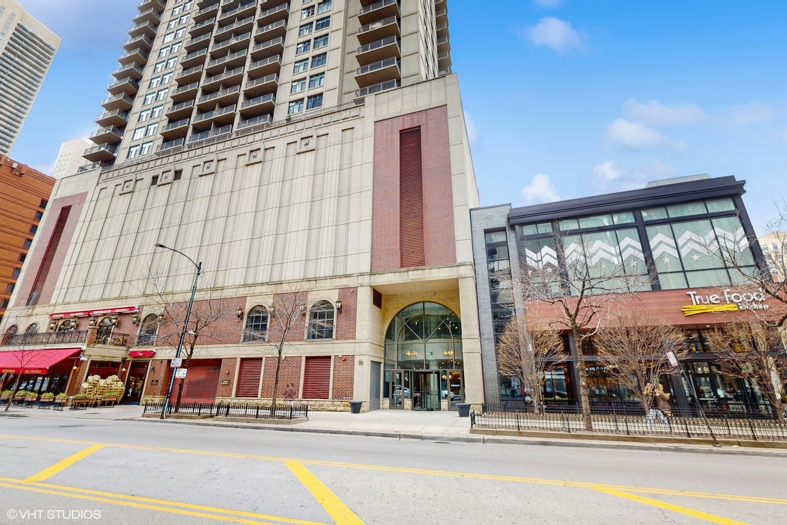 630 N State Street #2403, Chicago, IL 60654