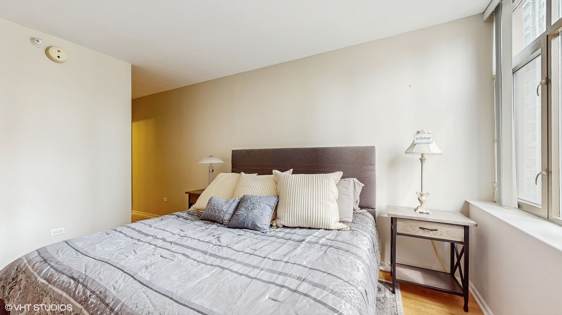 630 N State Street #2403, Chicago, IL 60654