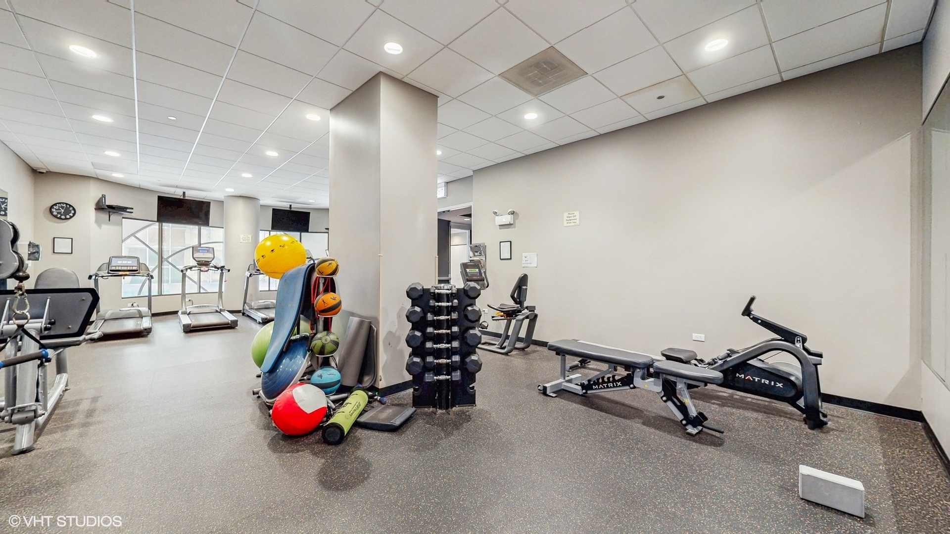 630 N State Street #2403, Chicago, IL 60654