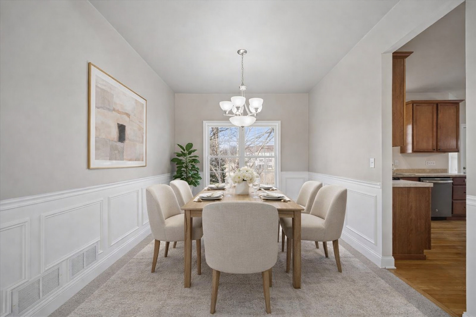 39W126 Revere House Lane, Geneva, IL 60134