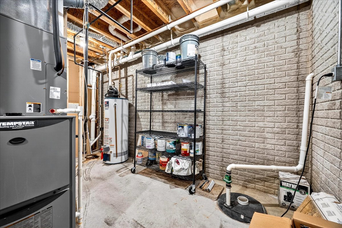 1307 Longford Lane, Bloomington, IL 61704