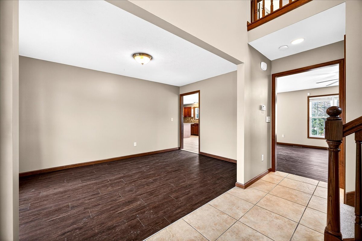 1307 Longford Lane, Bloomington, IL 61704