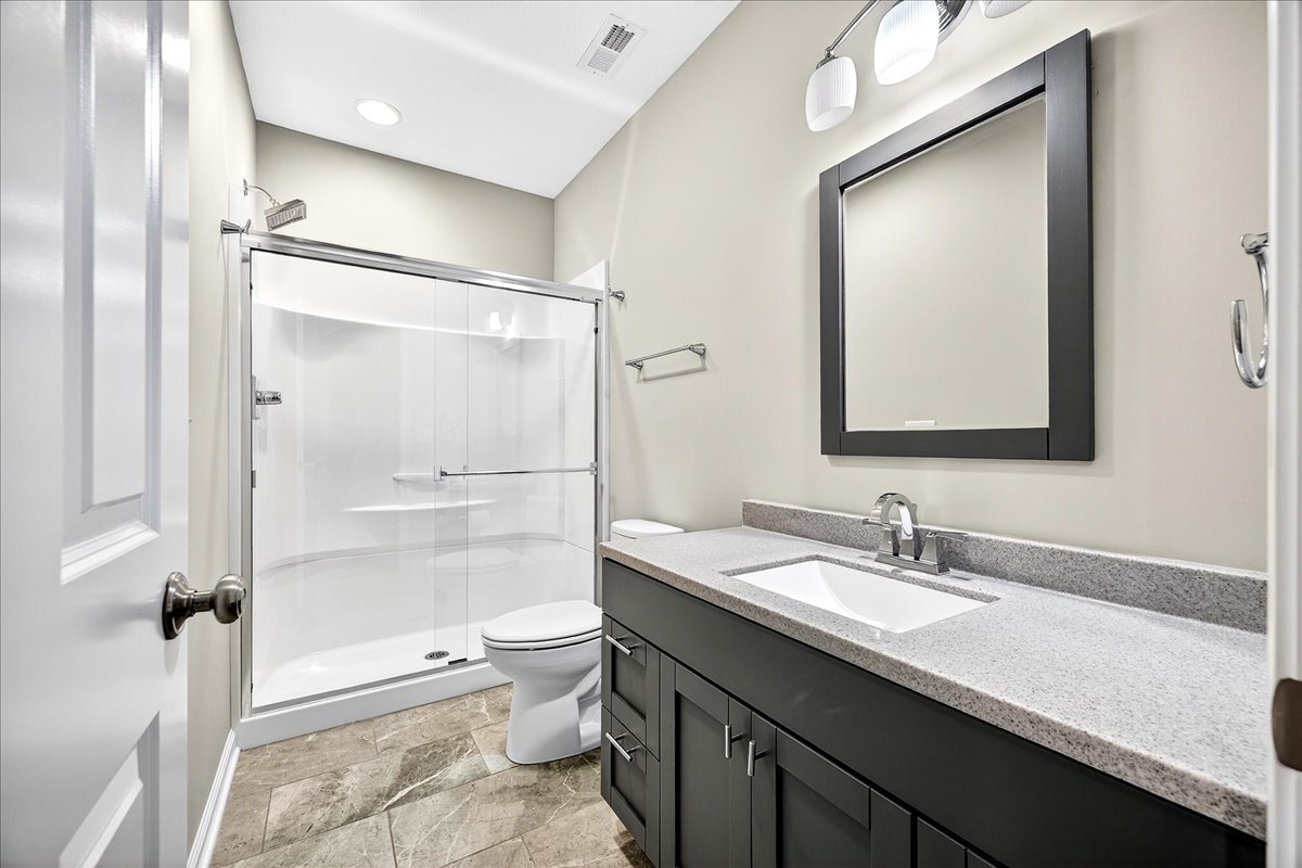 1307 Longford Lane, Bloomington, IL 61704