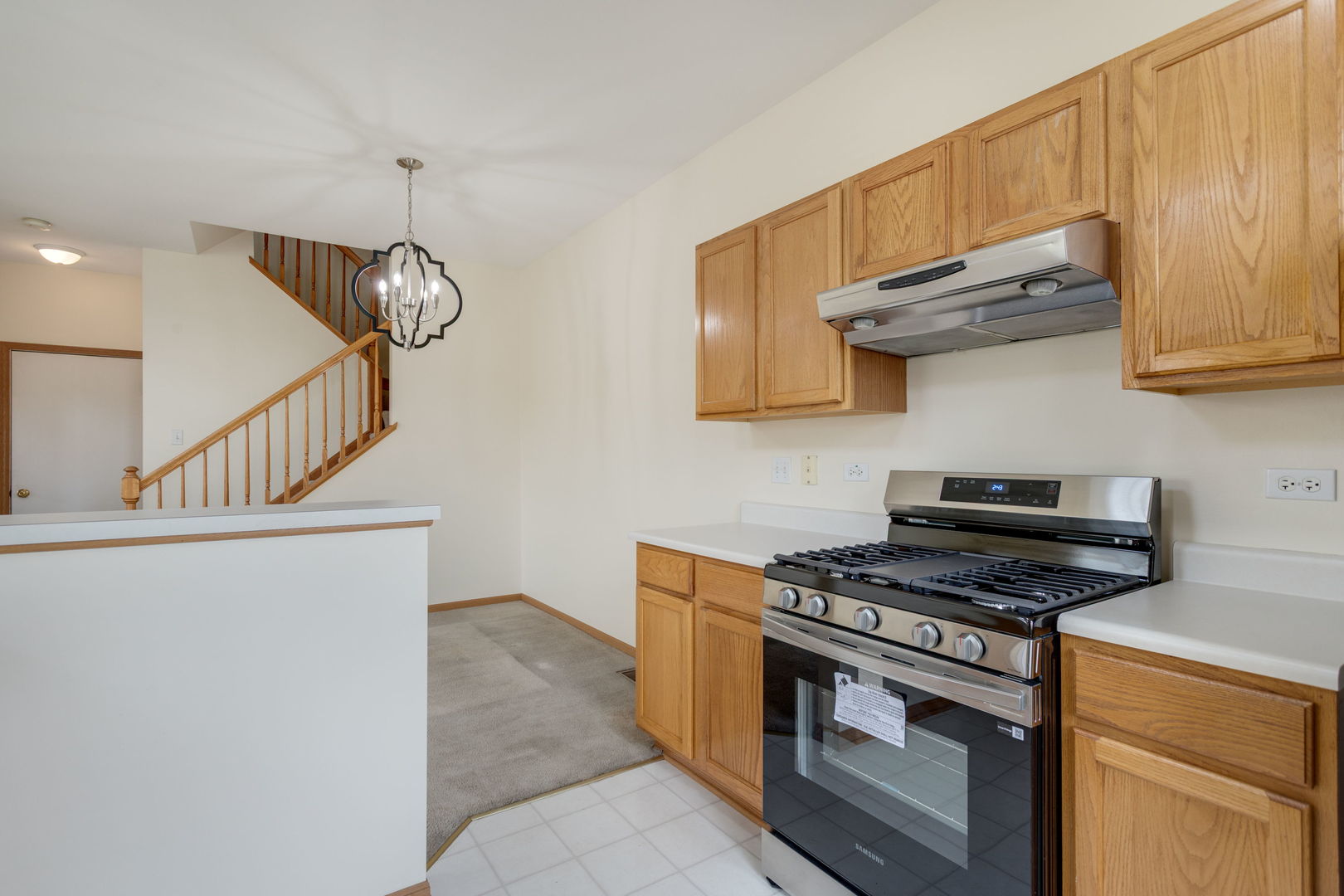 153 Yarrow Court, Romeoville, IL 60446