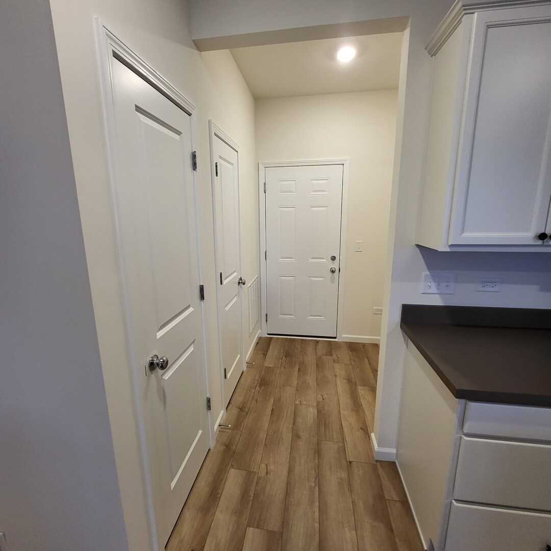 2227 Horseshoe Circle #2227, Naperville, IL 60564