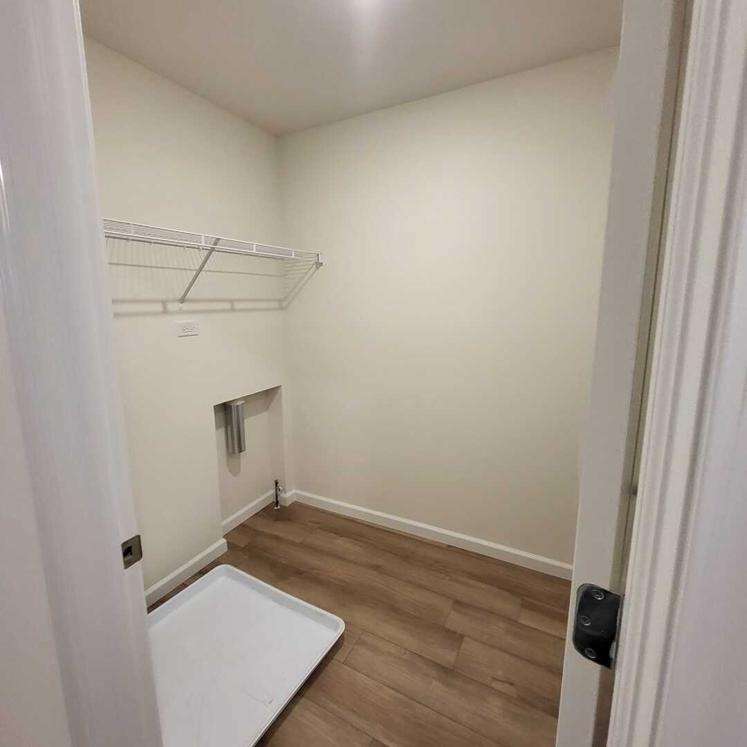 2227 Horseshoe Circle #2227, Naperville, IL 60564