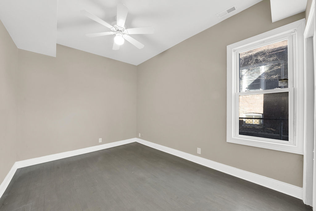 9436 S Spaulding Avenue, Evergreen Park, IL 60805