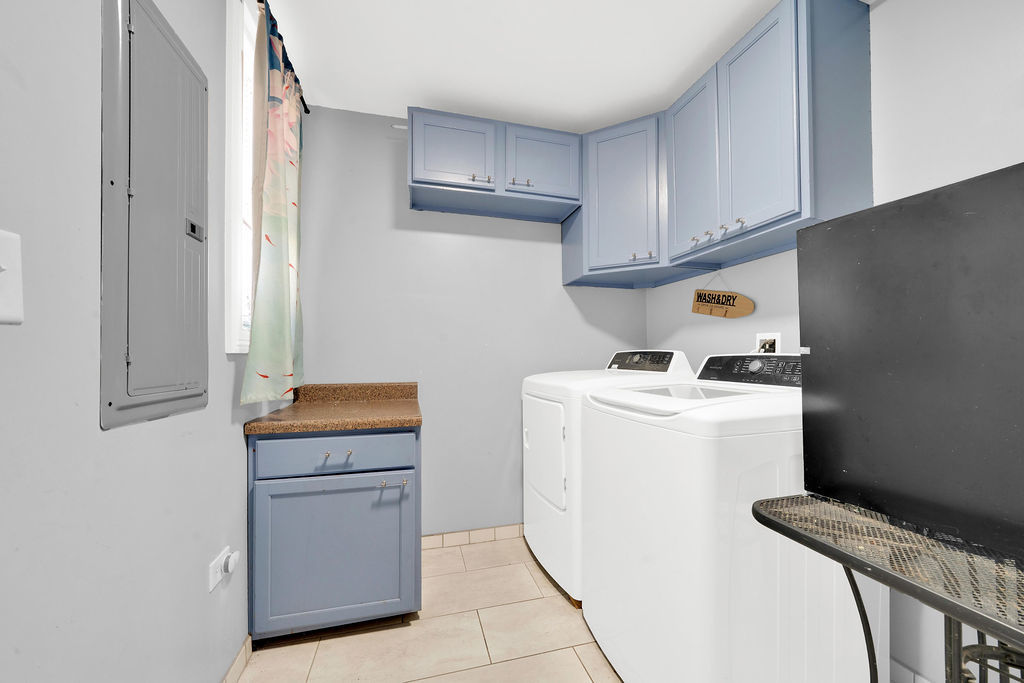 9436 S Spaulding Avenue, Evergreen Park, IL 60805