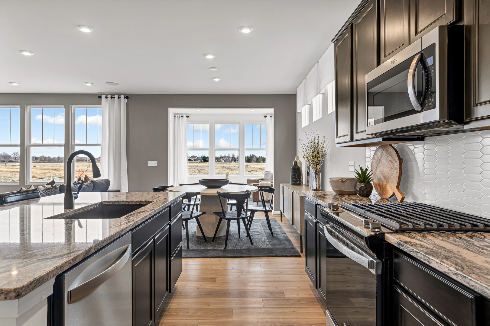 24638 W Alexis Lane, Plainfield, IL 60585