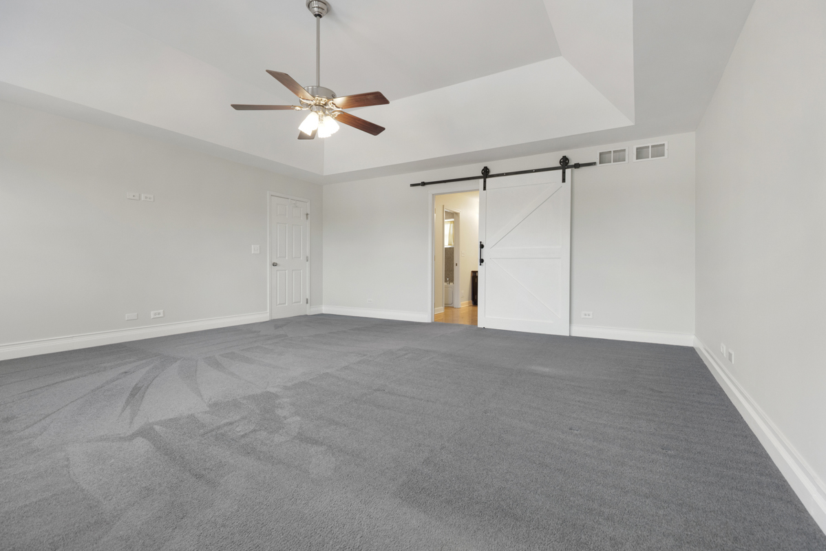 399 Fulton Street, South Elgin, IL 60177