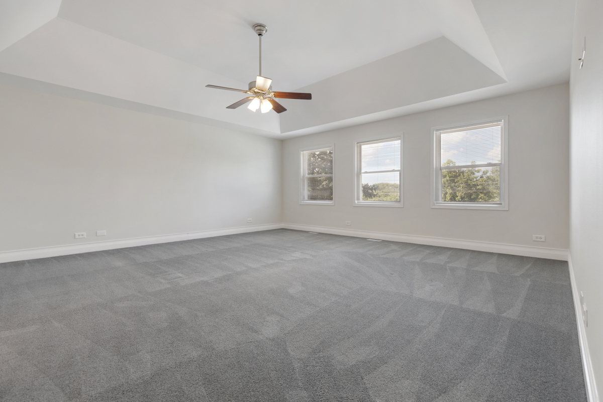 399 Fulton Street, South Elgin, IL 60177