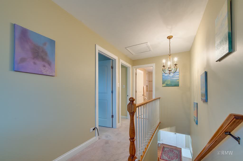 137 Haverhill Lane, Schaumburg, IL 60193