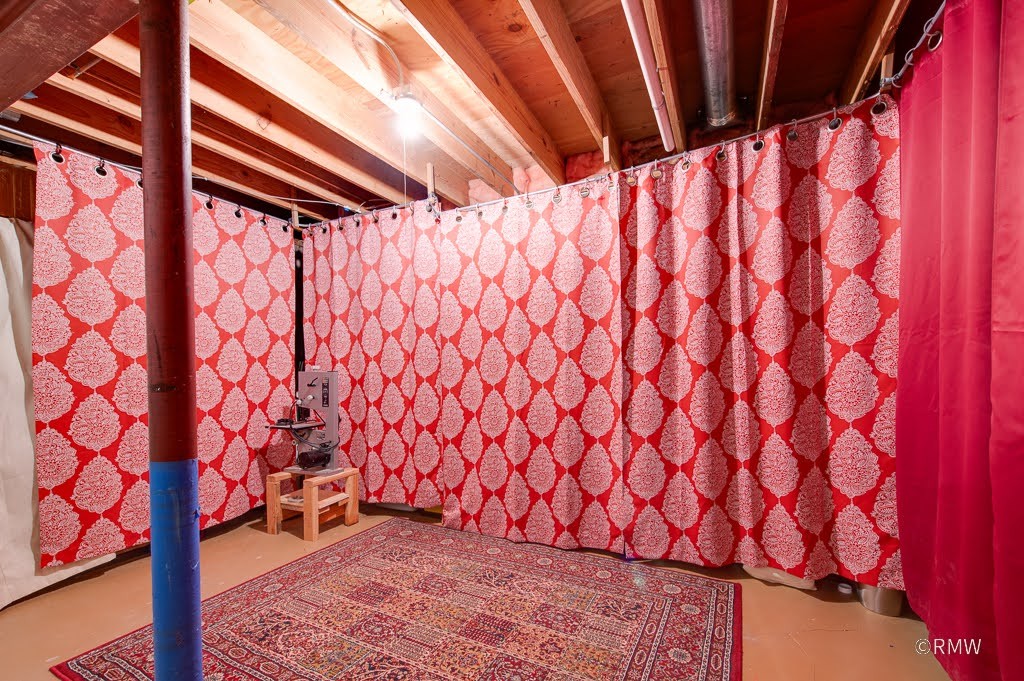 137 Haverhill Lane, Schaumburg, IL 60193