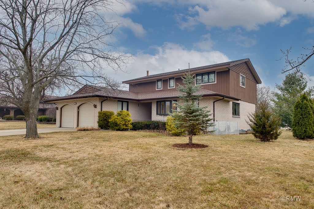 137 Haverhill Lane, Schaumburg, IL 60193