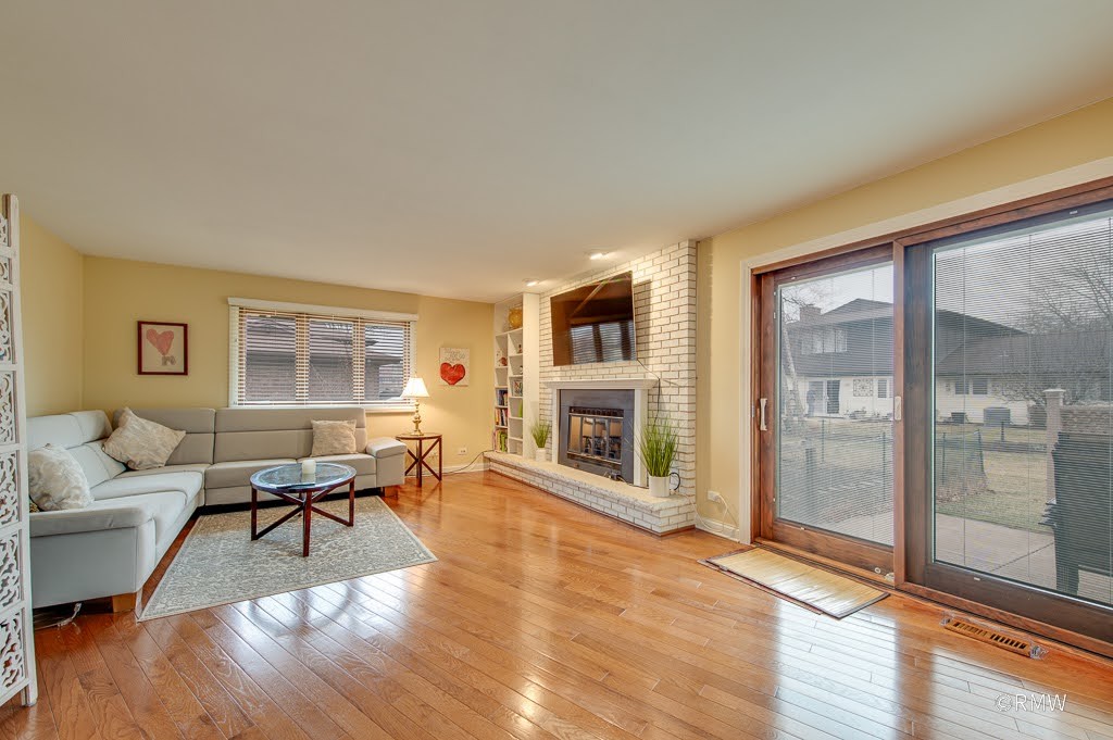 137 Haverhill Lane, Schaumburg, IL 60193