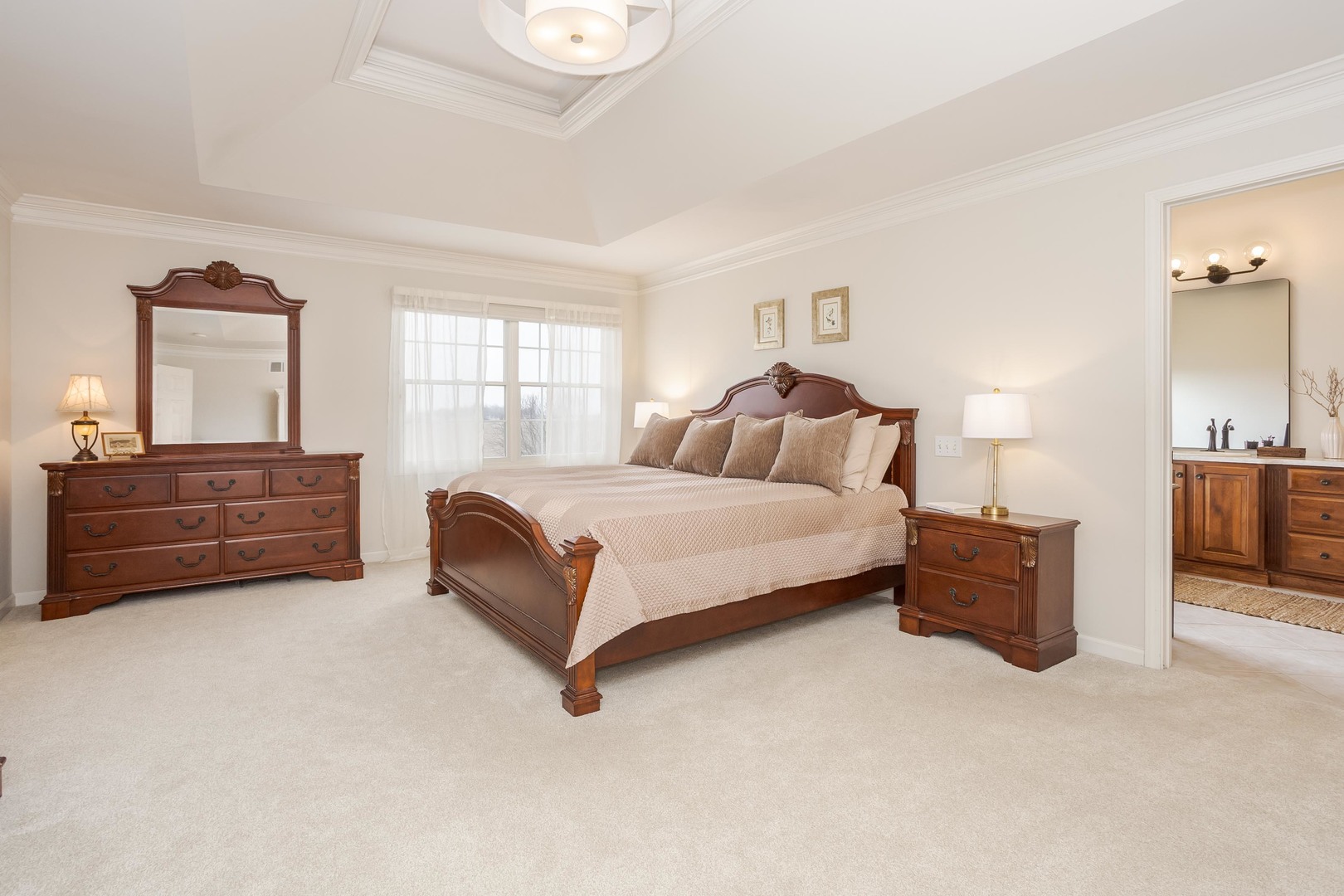 29 Cloverhill Circle, Bloomington, IL 61705