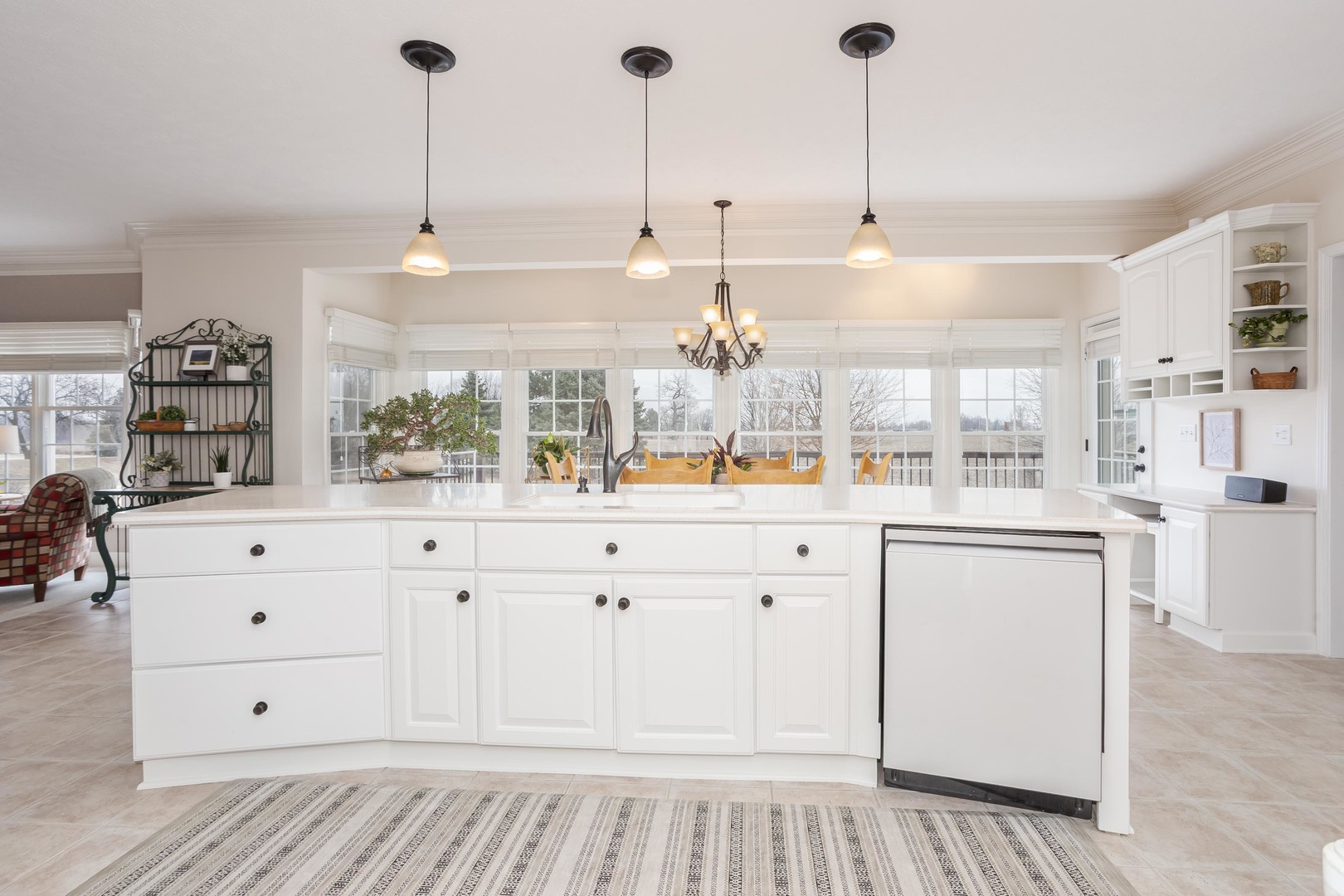 29 Cloverhill Circle, Bloomington, IL 61705