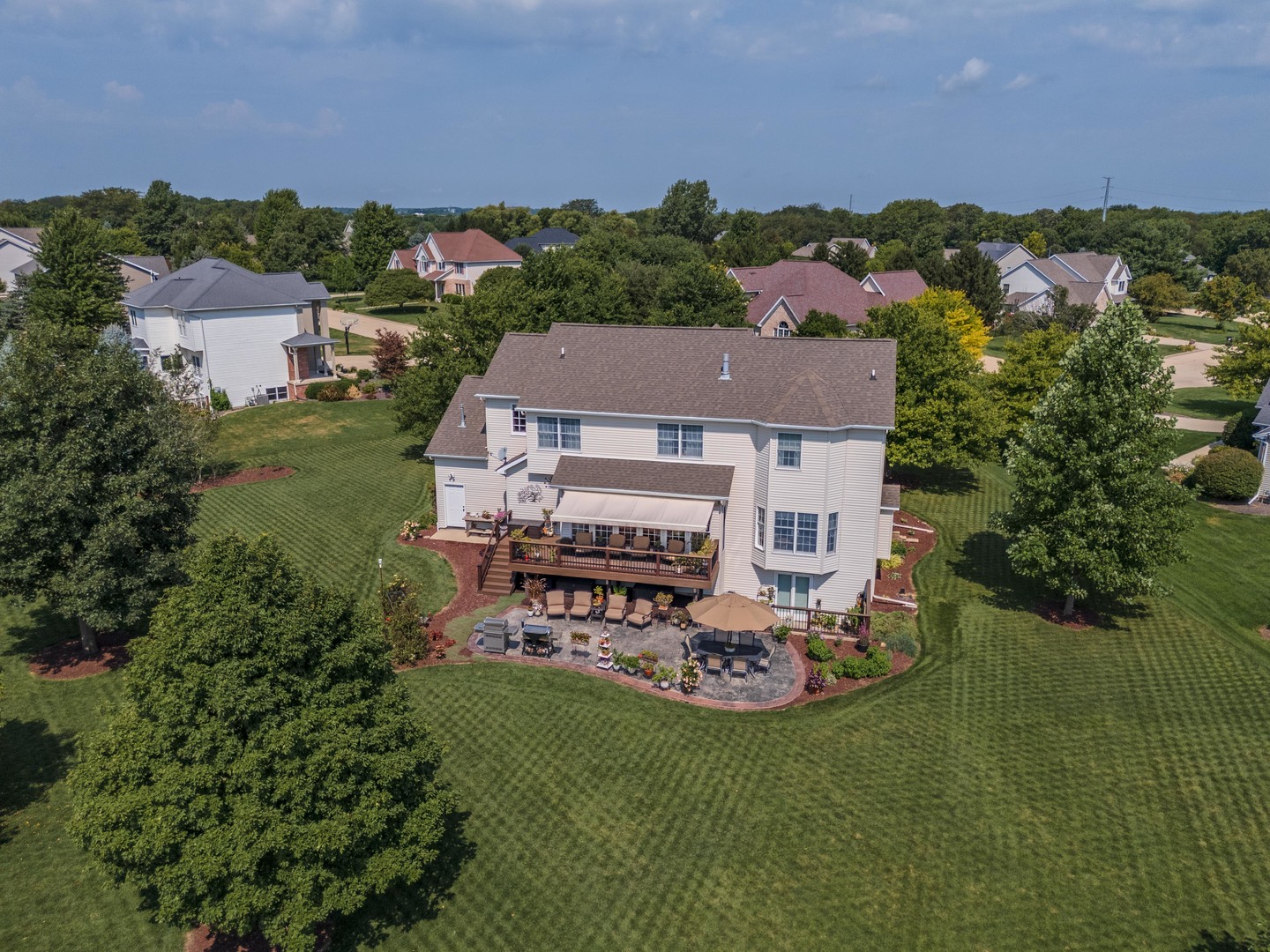 29 Cloverhill Circle, Bloomington, IL 61705