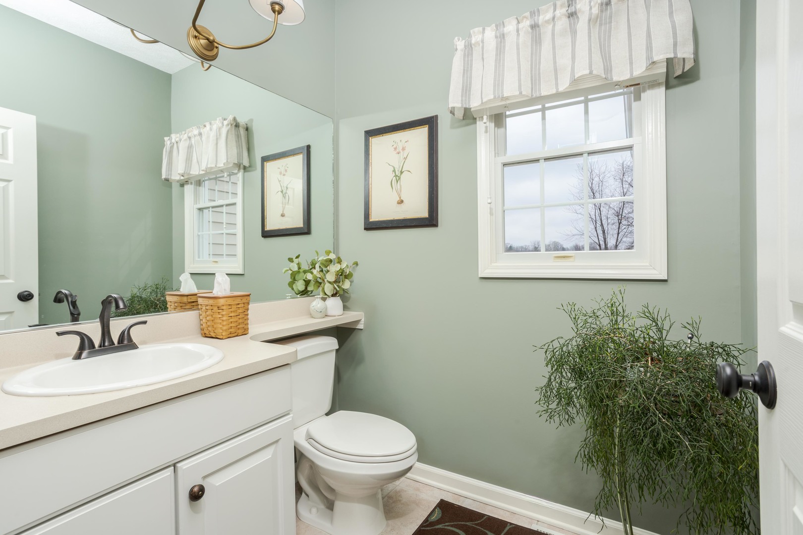 29 Cloverhill Circle, Bloomington, IL 61705