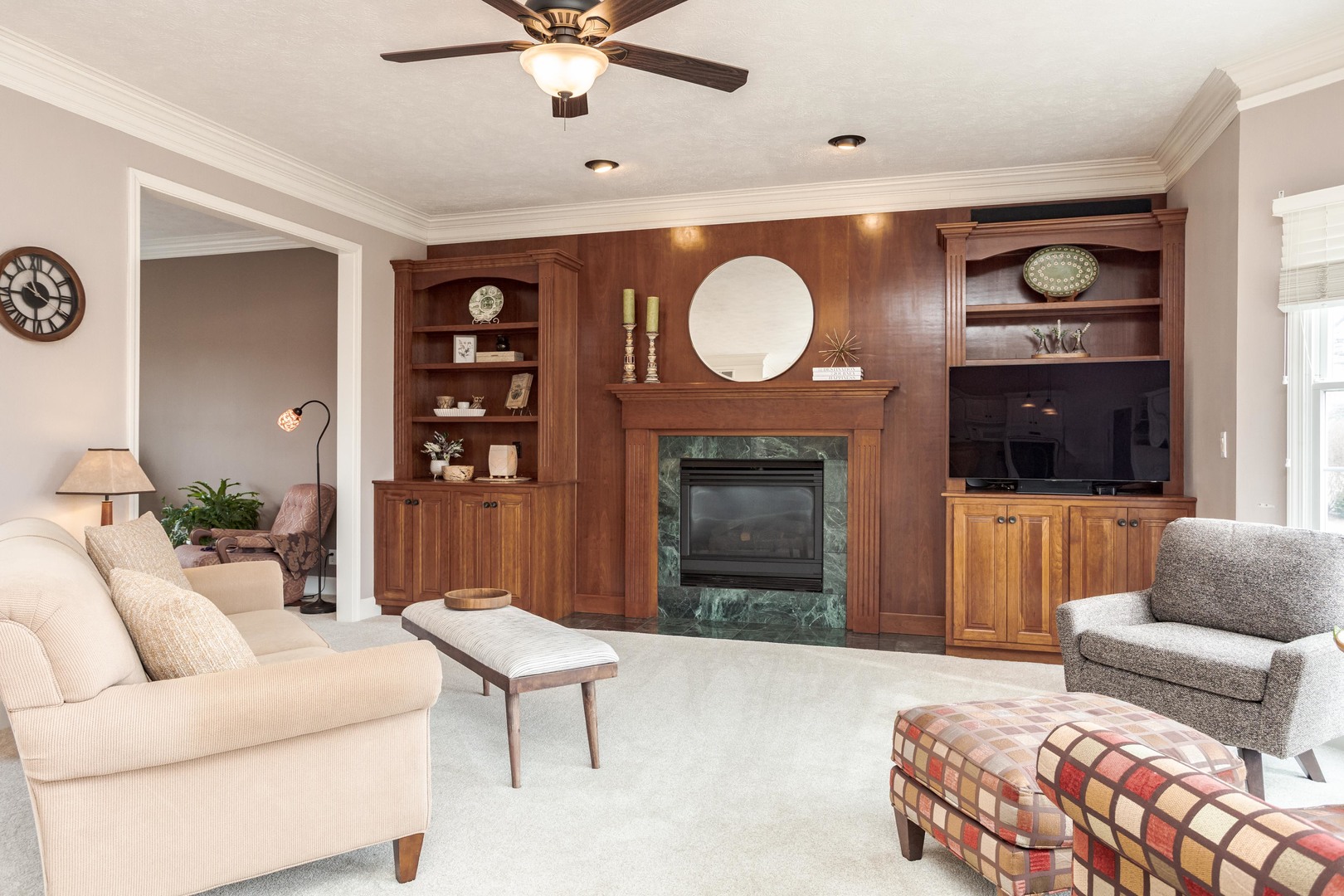 29 Cloverhill Circle, Bloomington, IL 61705