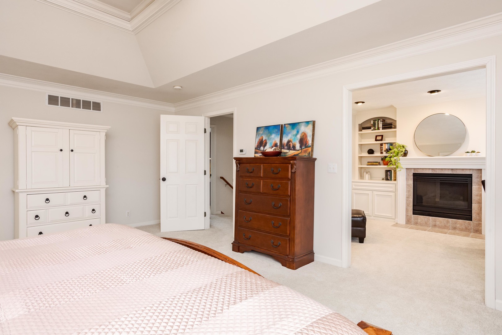 29 Cloverhill Circle, Bloomington, IL 61705