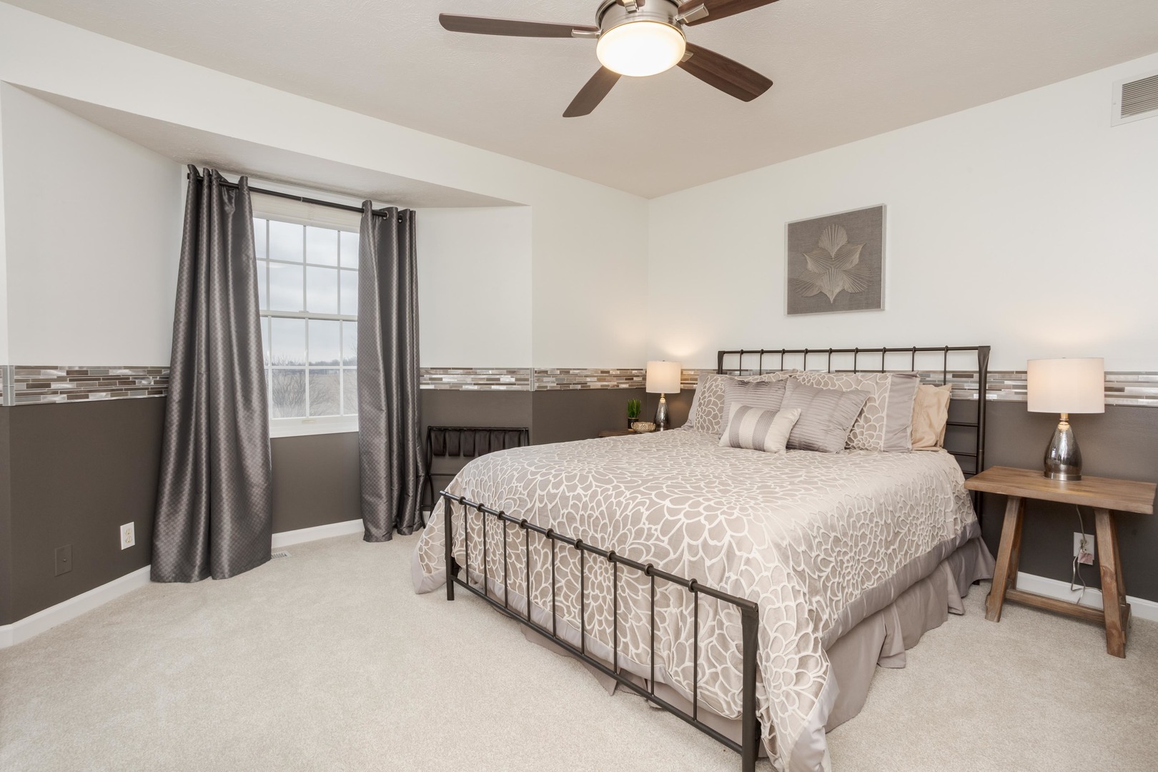 29 Cloverhill Circle, Bloomington, IL 61705