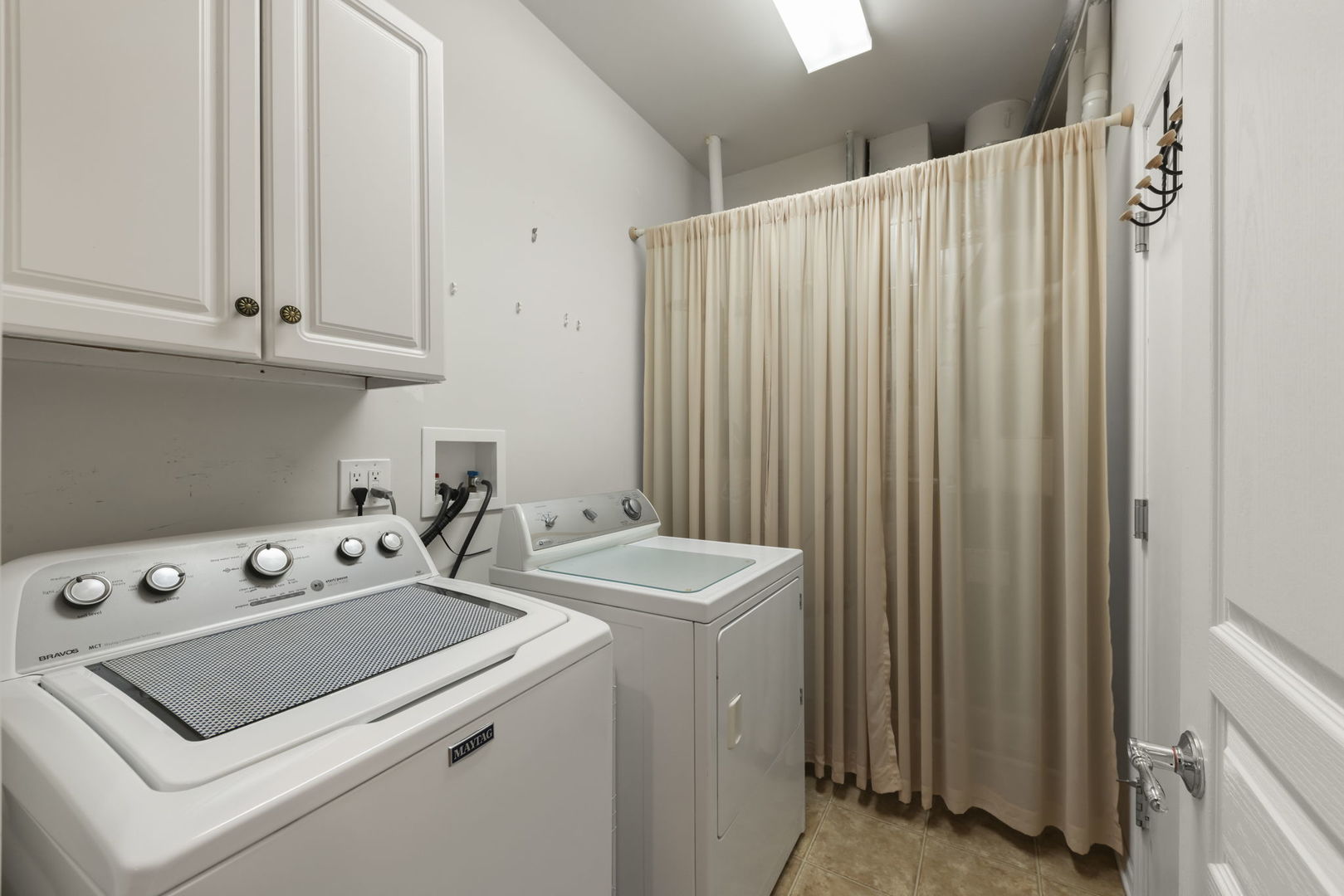 1529 Countryside Drive, Shorewood, IL 60404