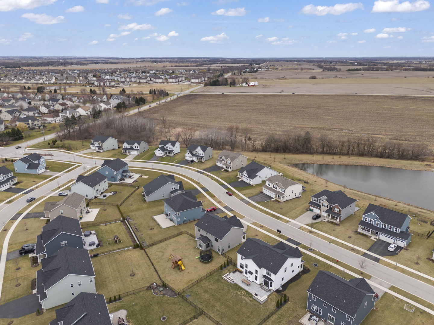 12601 S Poplar Crossing, Plainfield, IL 60585