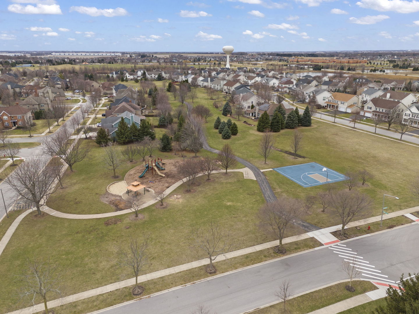 12601 S Poplar Crossing, Plainfield, IL 60585