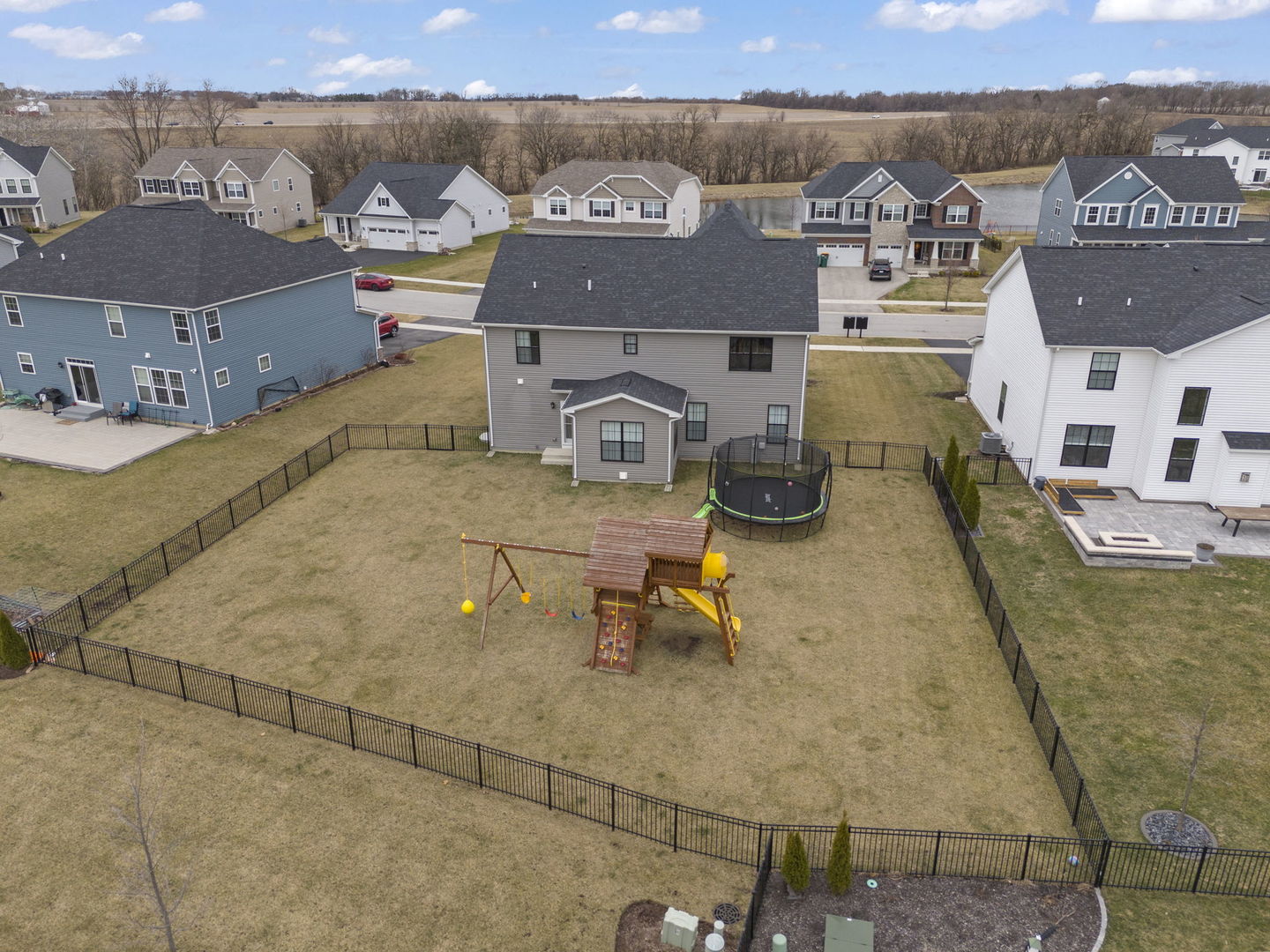 12601 S Poplar Crossing, Plainfield, IL 60585