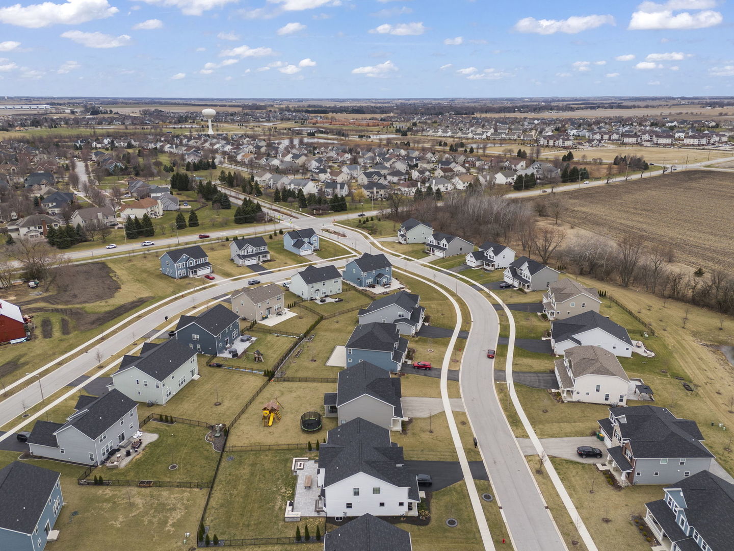 12601 S Poplar Crossing, Plainfield, IL 60585