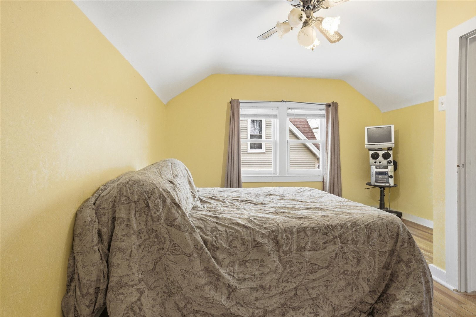 126 W Lowell Avenue, Pontiac, IL 61764