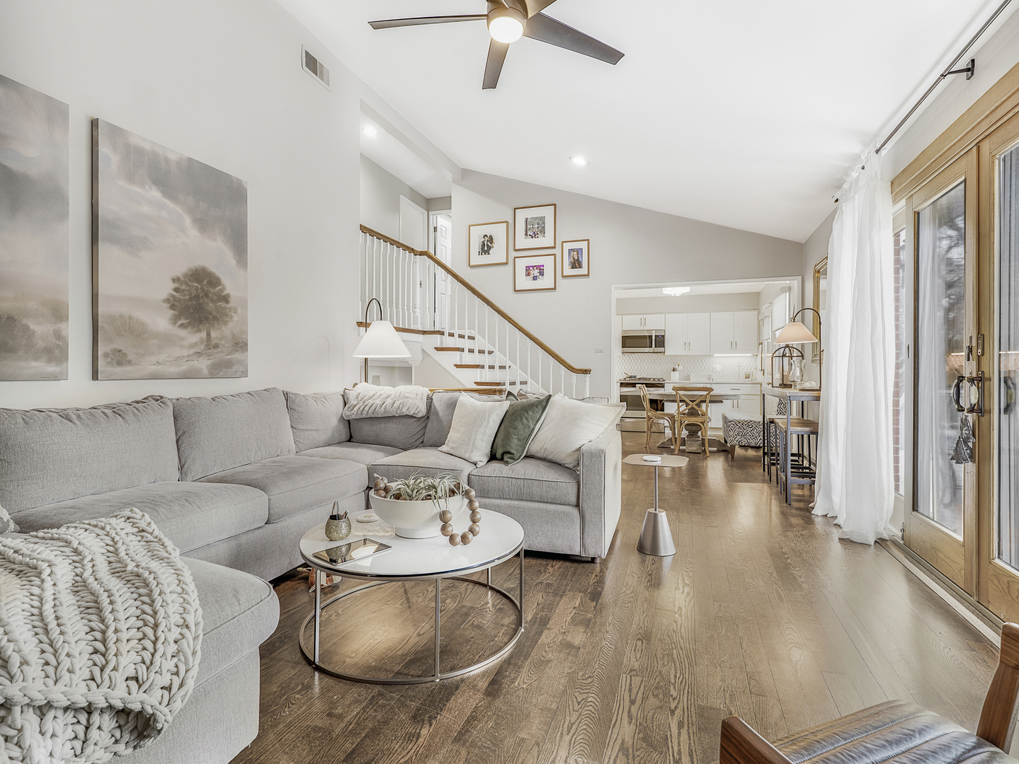 124 S Fairlane Avenue, Elmhurst, IL 60126