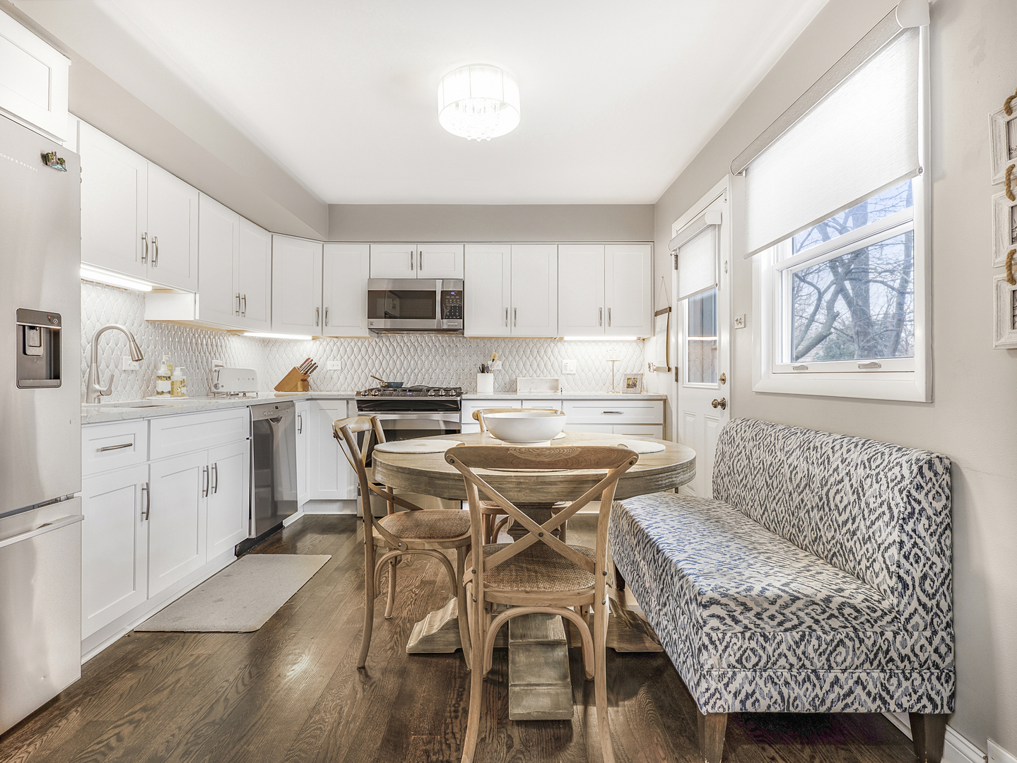 124 S Fairlane Avenue, Elmhurst, IL 60126