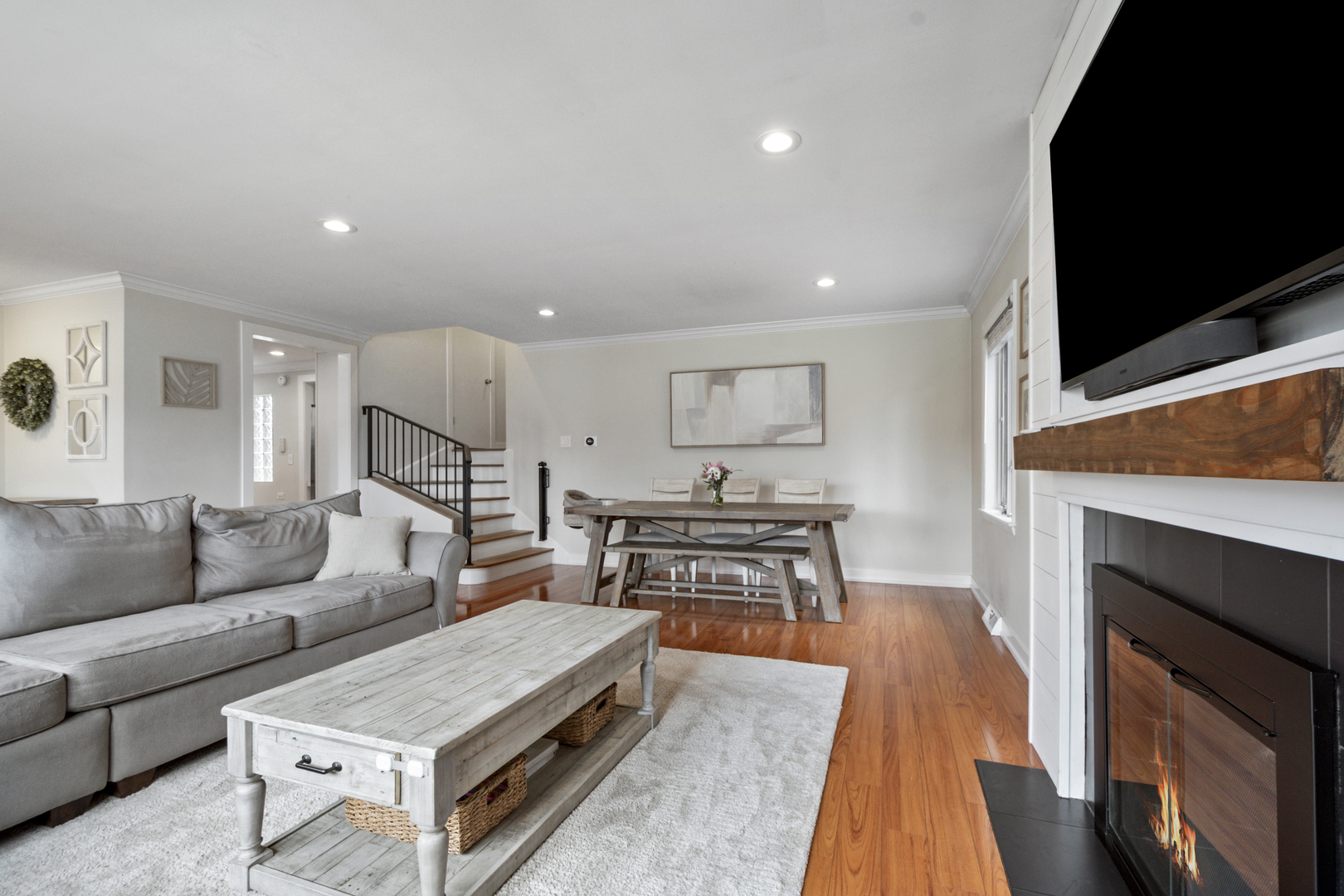 1915 GLENVIEW Avenue, Park Ridge, IL 60068