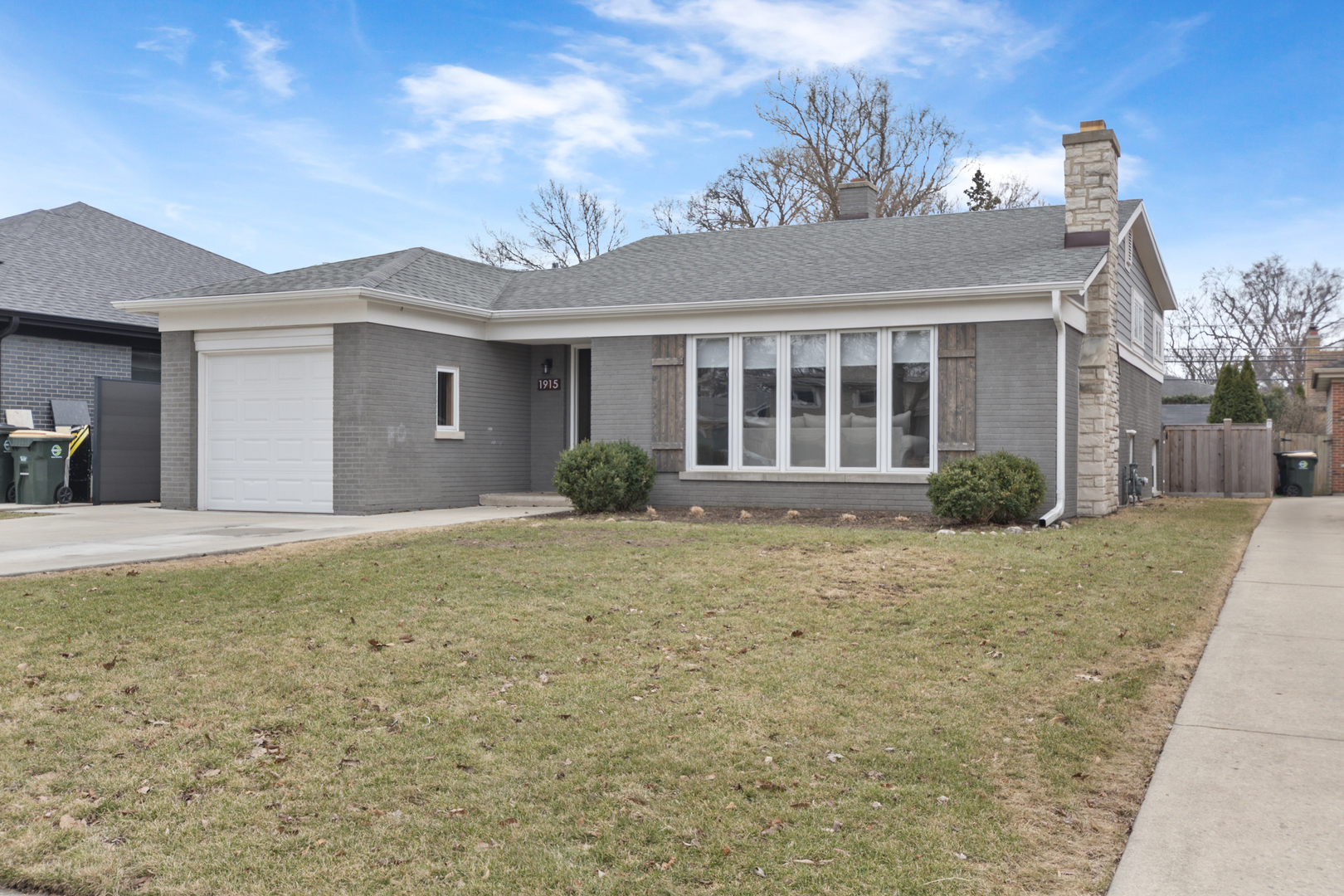 1915 GLENVIEW Avenue, Park Ridge, IL 60068