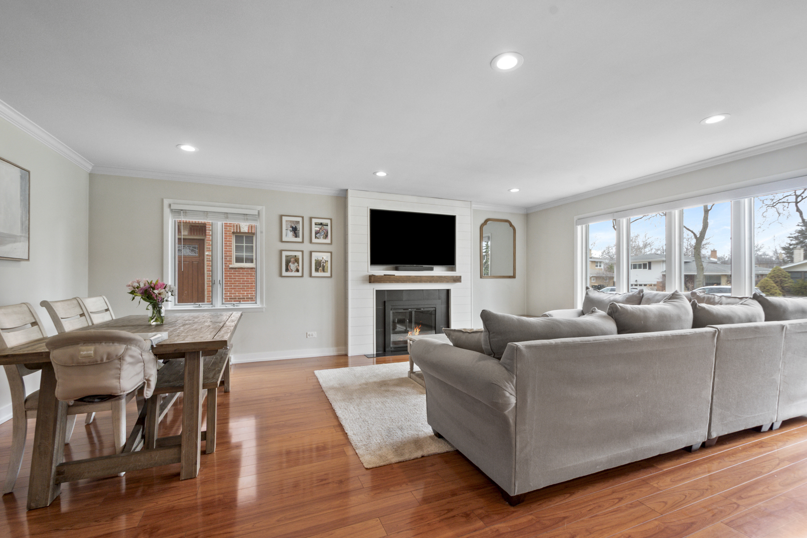 1915 GLENVIEW Avenue, Park Ridge, IL 60068