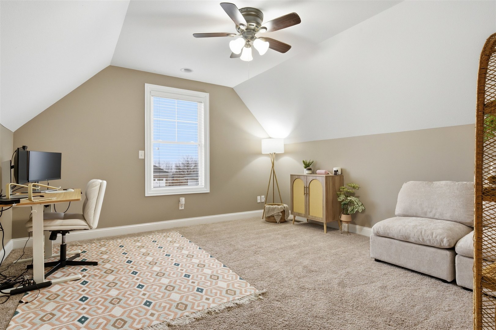 404 Victoria Drive, Washington, IL 61571