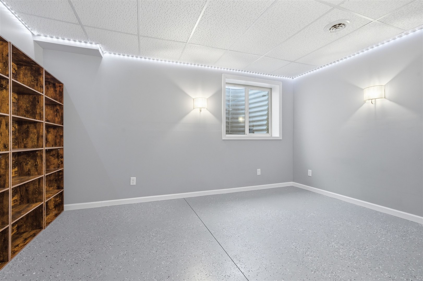 404 Victoria Drive, Washington, IL 61571