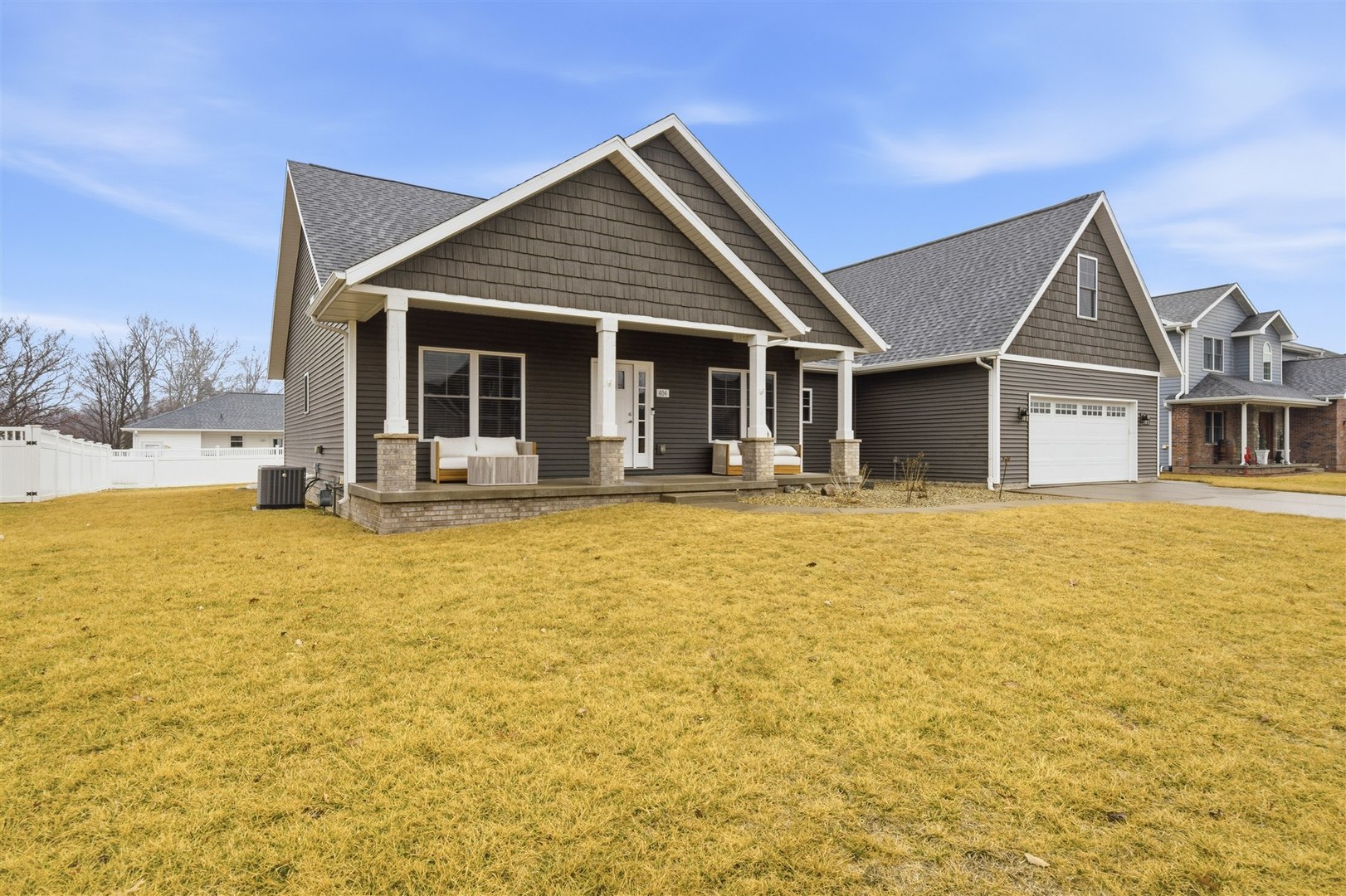 404 Victoria Drive, Washington, IL 61571