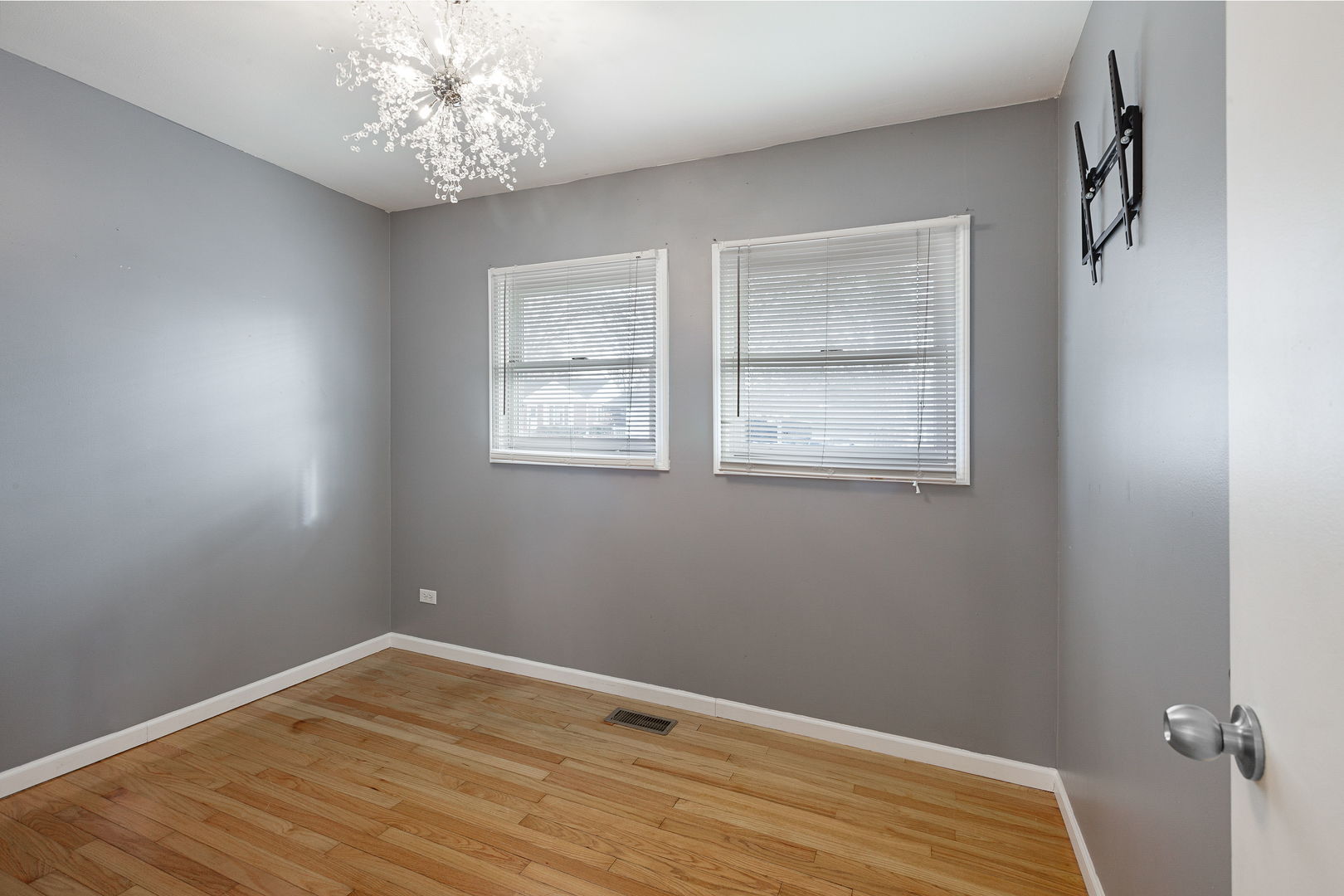 3708 Anne Street, McHenry, IL 60050