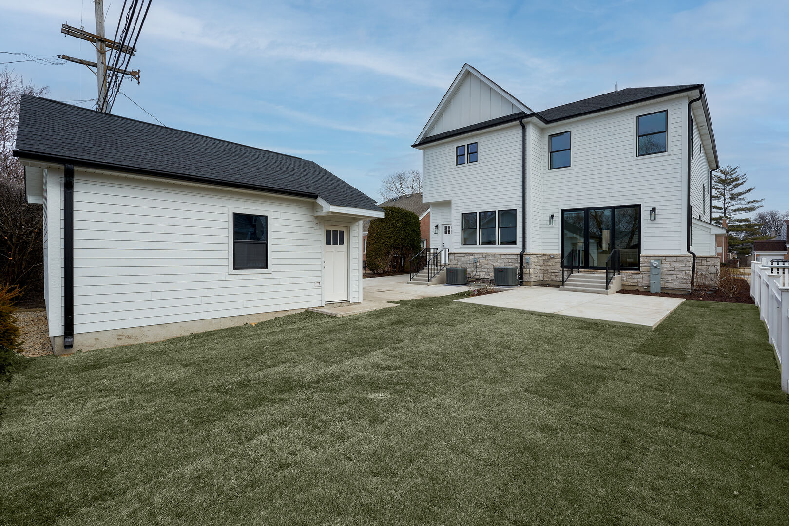 1414 S Prospect Avenue, Park Ridge, IL 60068