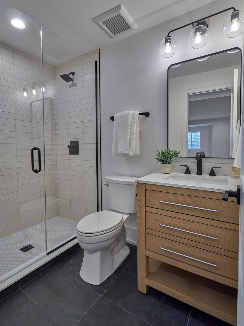 1414 S Prospect Avenue, Park Ridge, IL 60068