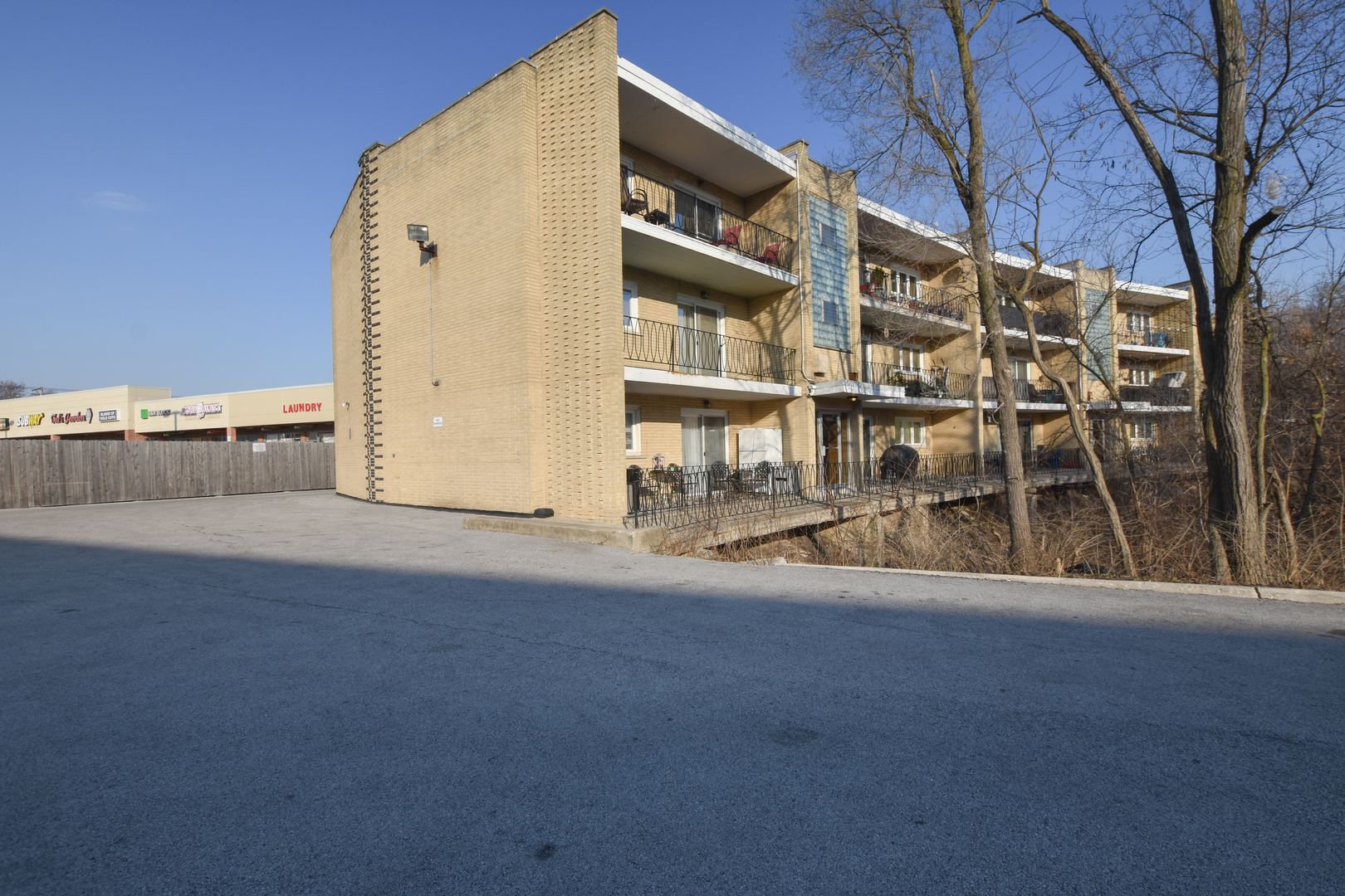 Hickory Hills, IL 60457