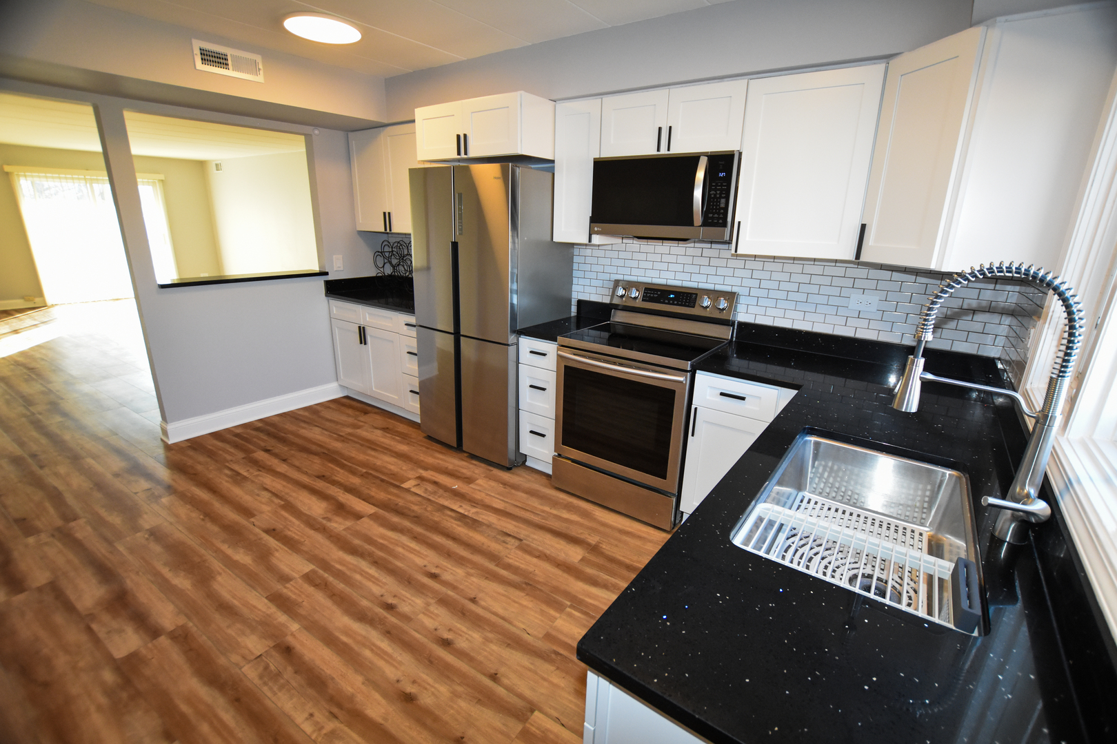 Hickory Hills, IL 60457