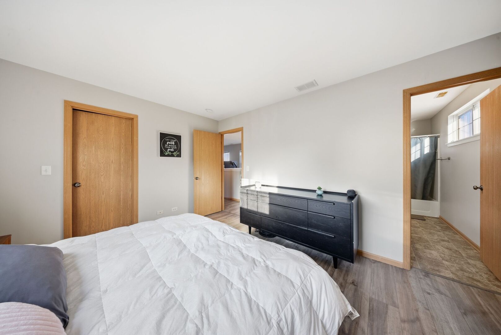 1203 Violet Lane, Joliet, IL 60431