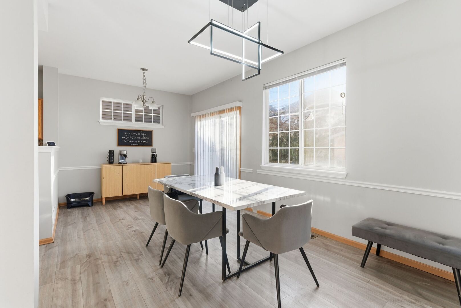 1203 Violet Lane, Joliet, IL 60431