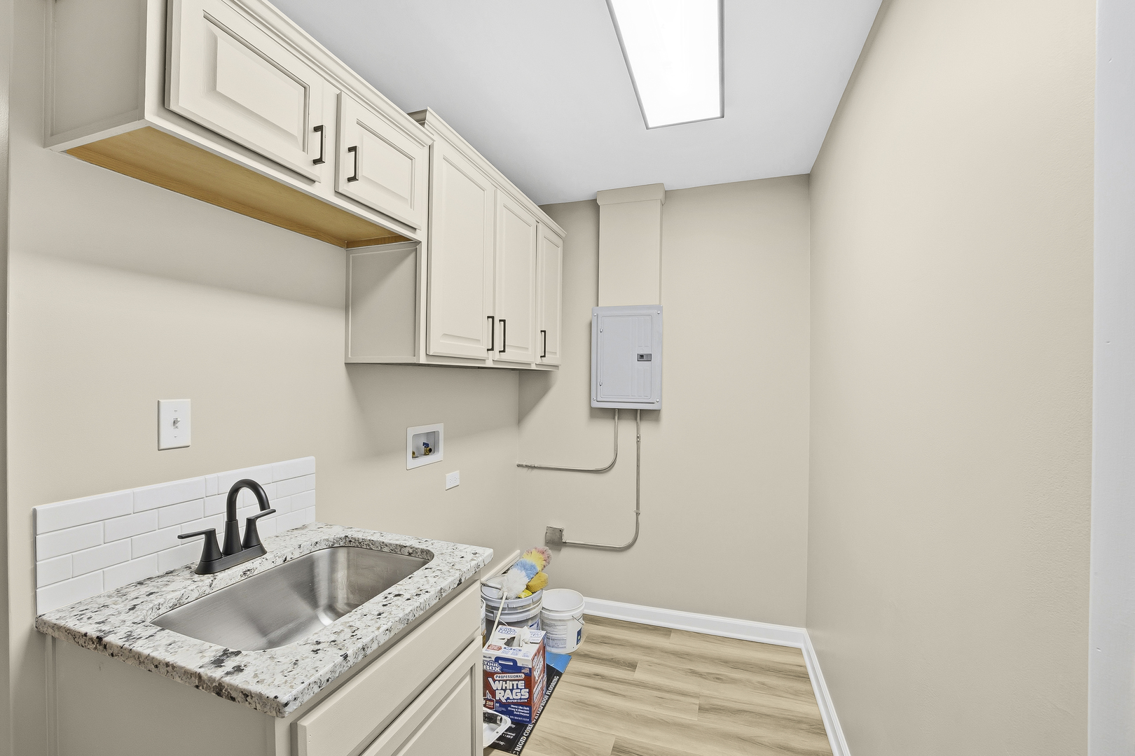 3448 Sally Drive, Steger, IL 60475